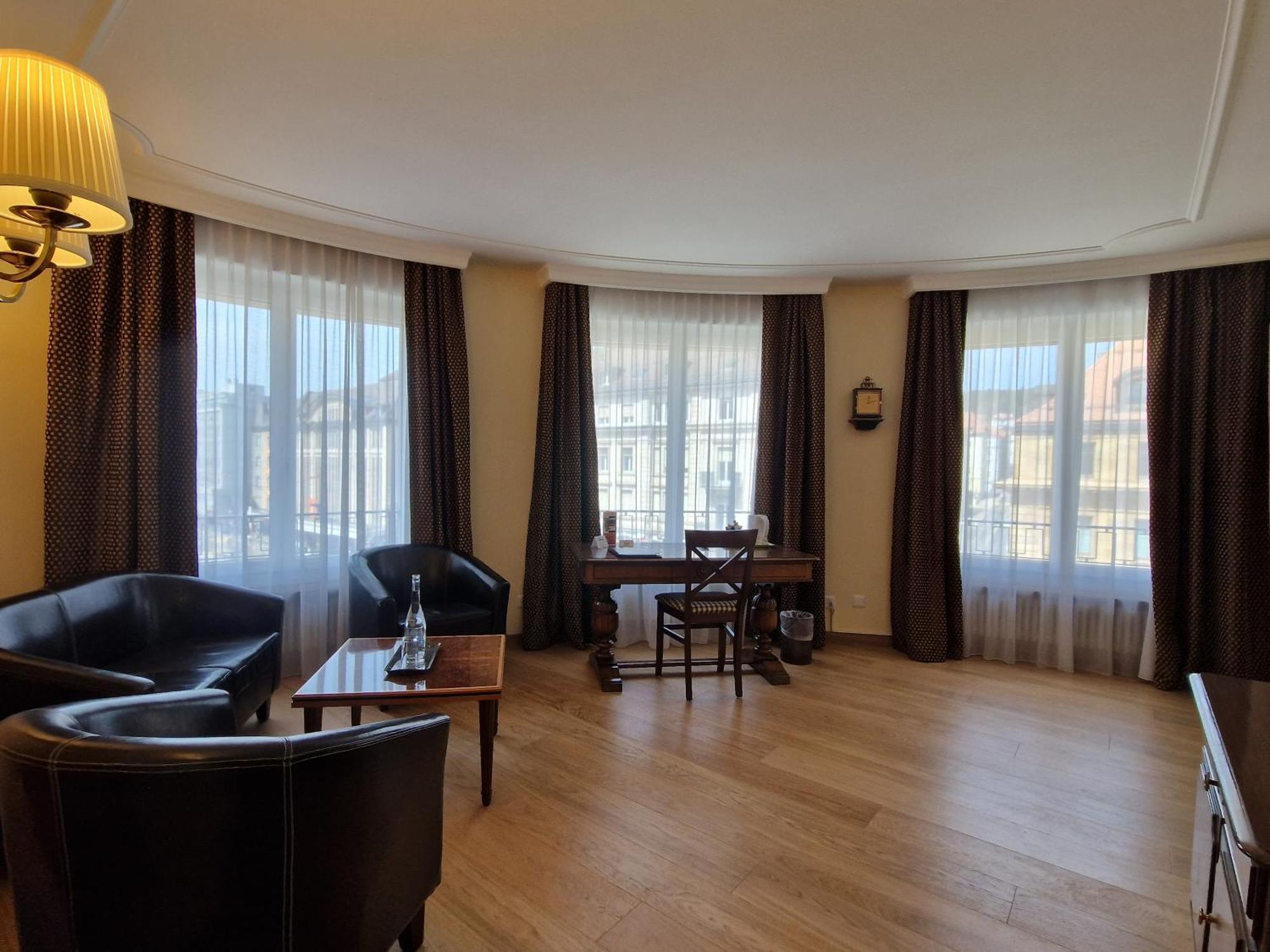 Hotel Athmos La Chaux De Fonds Room photo
